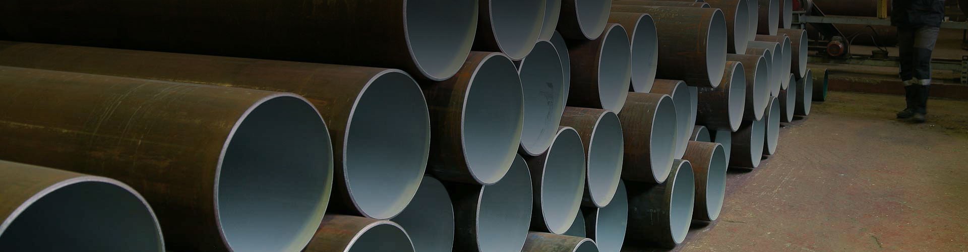 WELDED STEEL PIPE